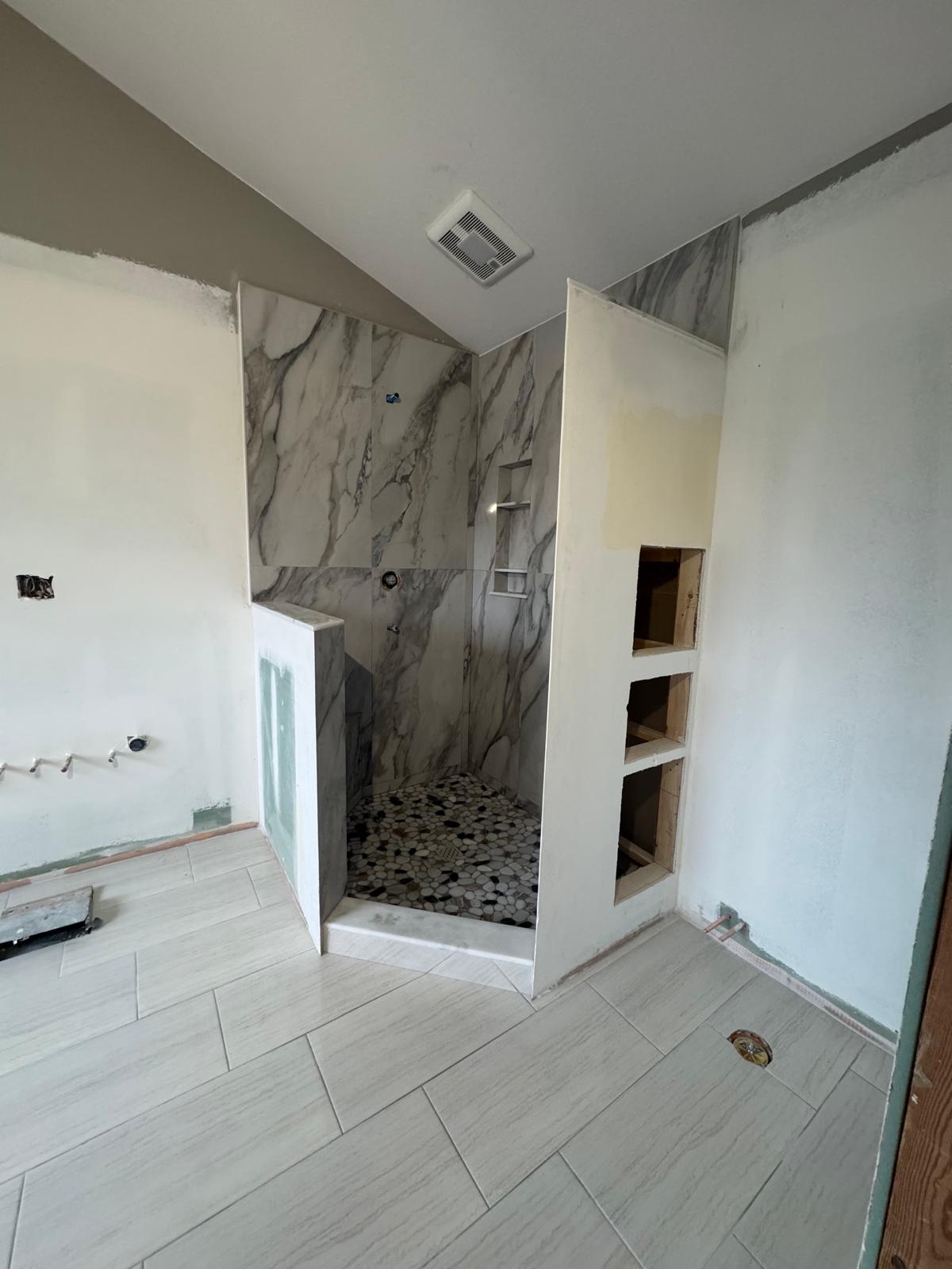 Bathroom gallery photo 16